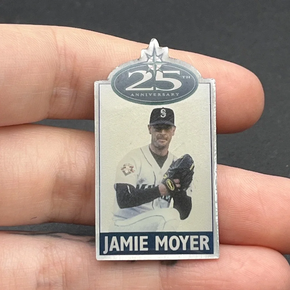 The Seattle Mariners Jamie Moyer 25th Anniversary Baseball Team Lapel Hat Pin